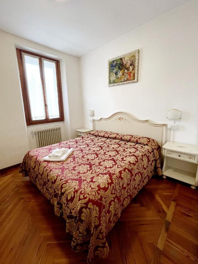 Hotel Terzo Crotto تْشيرنوبيو المظهر الخارجي الصورة