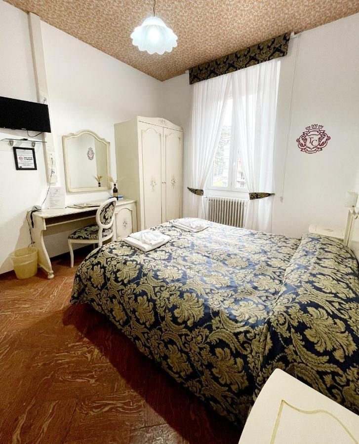 Hotel Terzo Crotto تْشيرنوبيو المظهر الخارجي الصورة